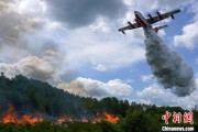 海宁中国大型水陆两栖飞机AG600“鲲龙”获颁生产许可证
